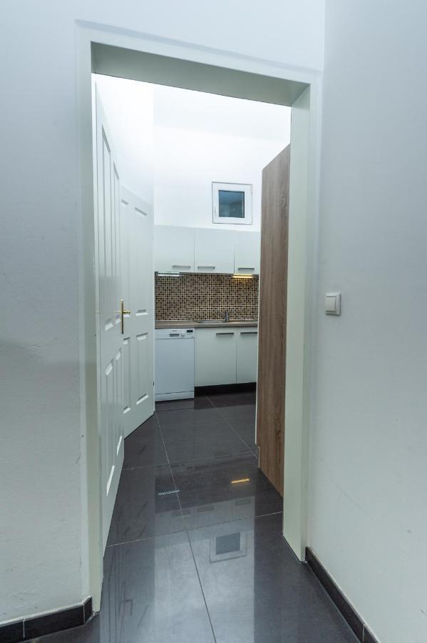 Moderne 2-Zimmer Wohnung In Wien Εξωτερικό φωτογραφία